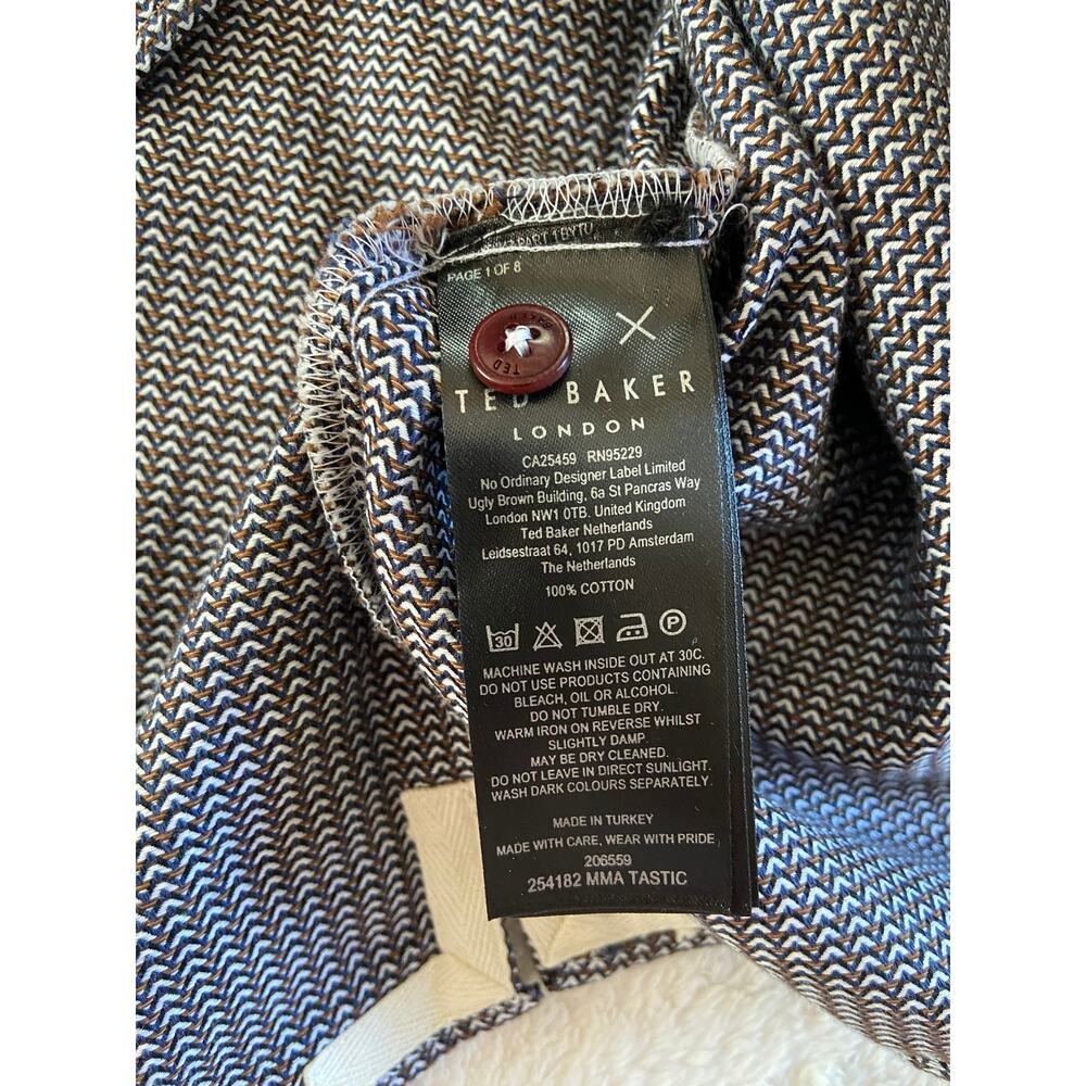Ted Baker Men's Resort Button Up Shirt Size 3 Vacation Beach Geometric Preppy - Picture 6 of 8